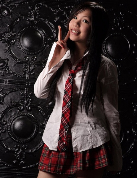 Arquivo:Teeth gap bands 925.jpg